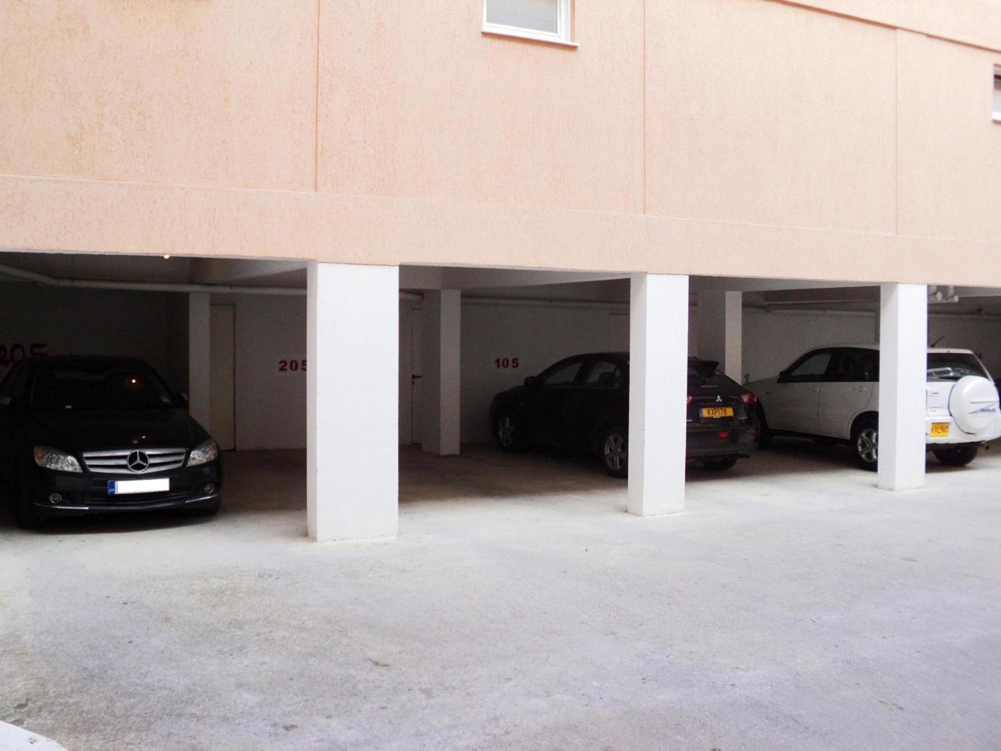 Lykavitos Apartments ニコシア エクステリア 写真